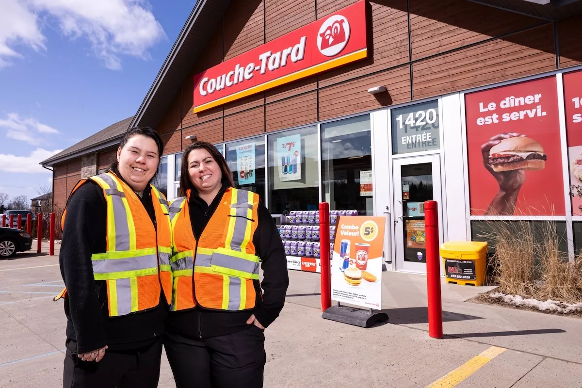 Couche-Tard Store